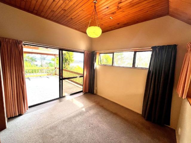 Secluded and peaceful with sea views water and power included in rent!