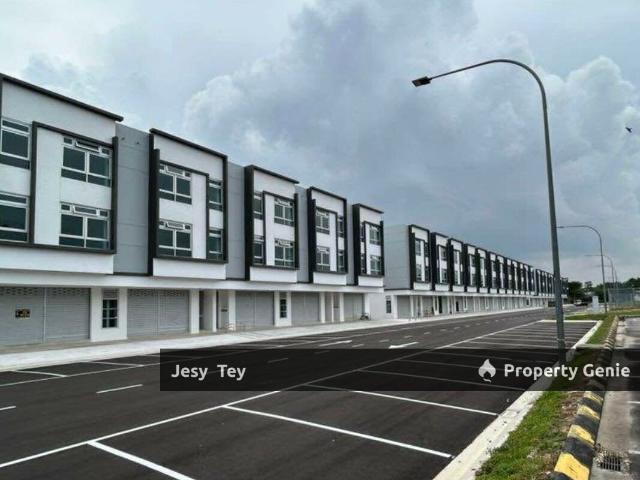 Second Floor Brand New Shop lot For Rent At Adda Avenue, Taman Adda Height