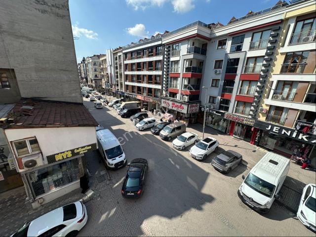 Secret House’dan Merkezi Konumlu Aile Apartmanında 3+1 Arakat