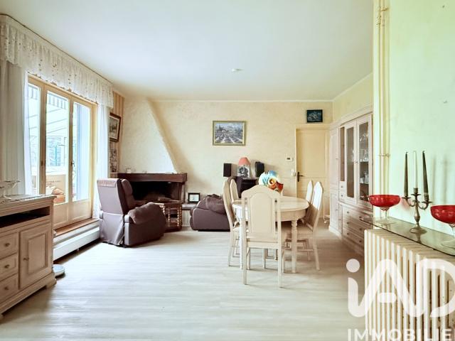 Sedan Vente Immeuble 08