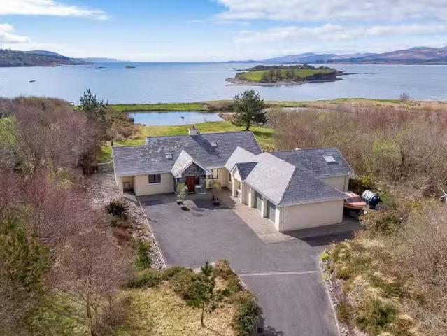 Sedgecroft, Coornagillagh, Tuosist, Kenmare, Co Kerry, V93DX52.