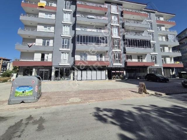 Sedirler Yanık Cami Yakını 3+1 Sıfır K.otoparklı 125 M2 Net