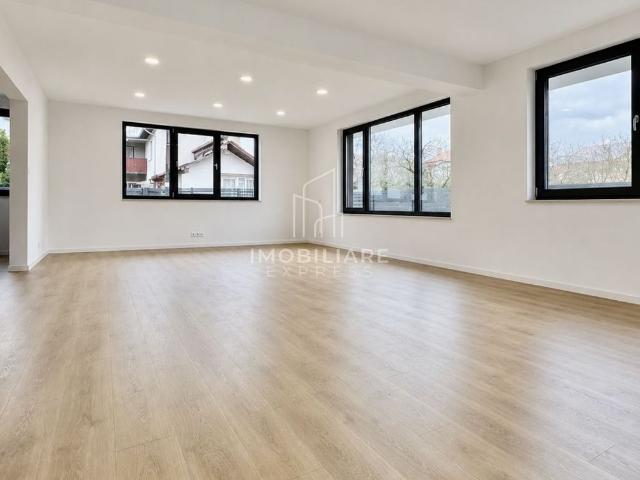 Sediu companie in vila premium cu parcare generoasa