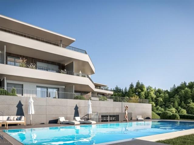 Seeblick und Infinity Pool Leben, wo andere Urlaub machen – The Lakes in Pörtschach am Wörthersee