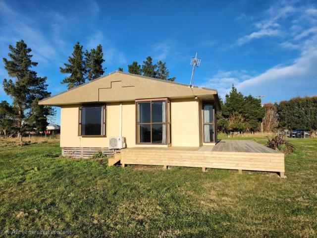 sefton, 2 bedrooms