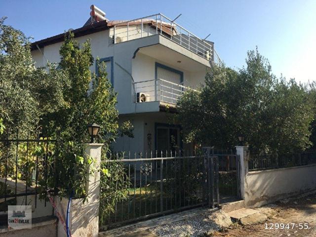 SEFERİHİSAR URKMEZ İPEKKUMDA DENİZE 100 METRE MESAFEDE SATILIK TRİPLEKS