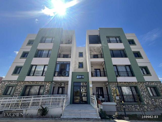 Seferihisar TOKİ'de Ara Kat 3+1 Önü Açık Yatırımlık Geniş Daire