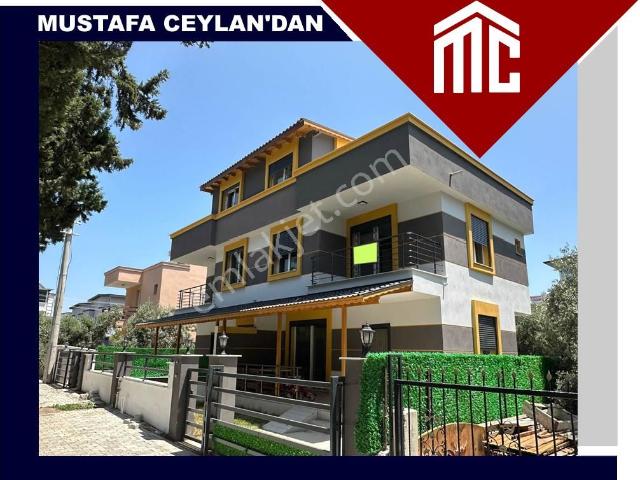 Seferihisar Doğanbeyde 3+1 Geniş Bahçeli Denize Yakın Villa