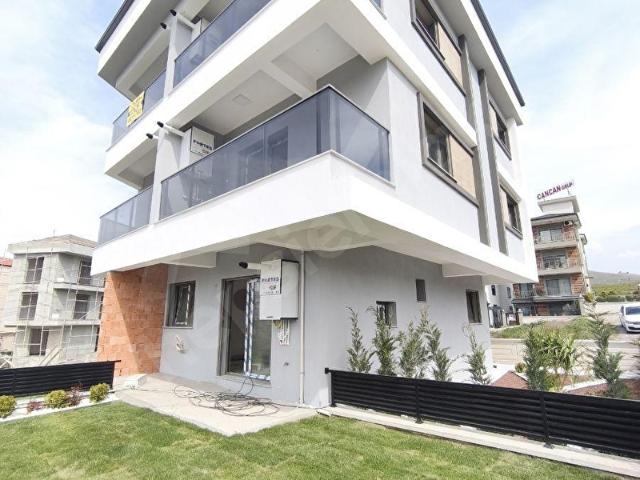Seferihisar'ın Gelişen Bölgesinde Bahçe Kullanımlı 1+1 Daire
