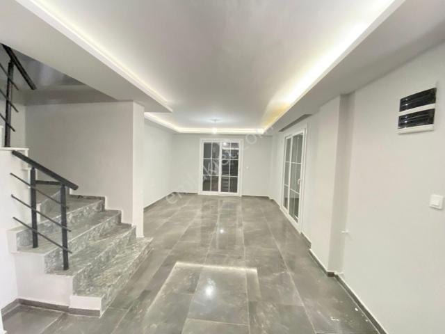 Seferihisar Payamlı De Sıfır Ultra Lüks Satılık 3+1 Villa