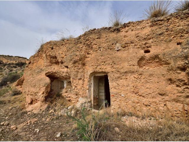 SEGUNDA FASE DE CASAS CUEVA