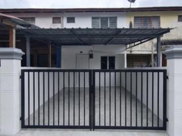 Segamat Bulop Kasap Taman Yayasan Reno 2 Storey Unblock Unit