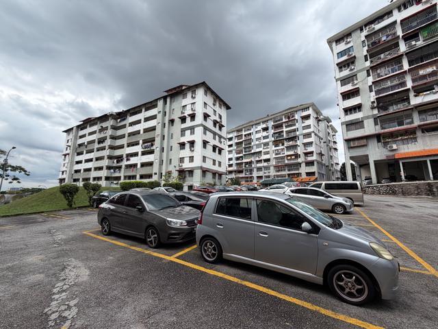 Segar Apartment Cheras