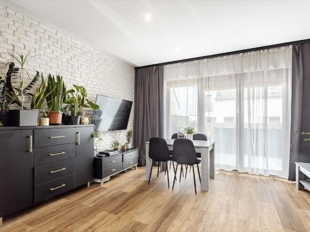Segment z ogródkiem w Luboniu – 74,98 m2, 3 pokoje