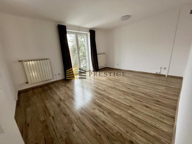 Segment 150m² + 50m² magazynu w prestiżu Mokotowa