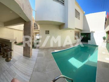 Segovia Residencial Casa en Venta $5,800,000 pesos