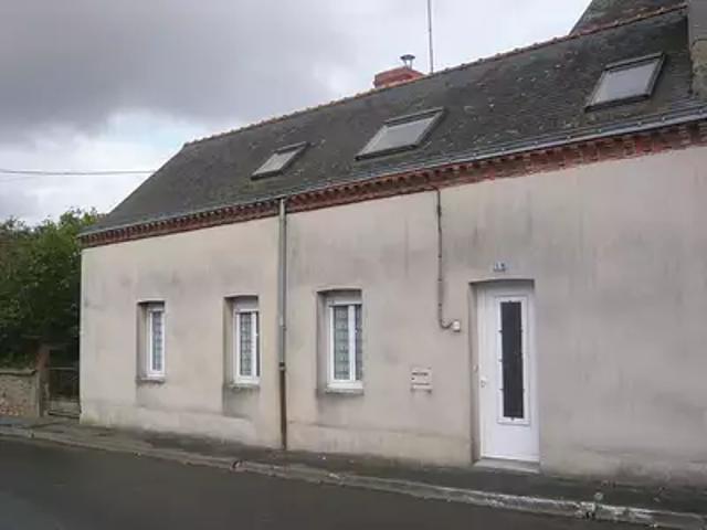 Segré en Anjou Bleu 49500 Achat / Vente maison 4 pièces t4 au dernier étage