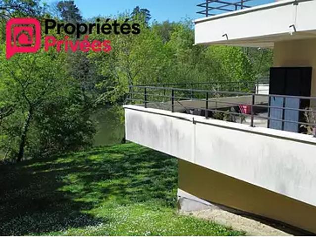 Segré en Anjou Bleu 49500 Achat / Vente appartement 5 pièces t5 jardin