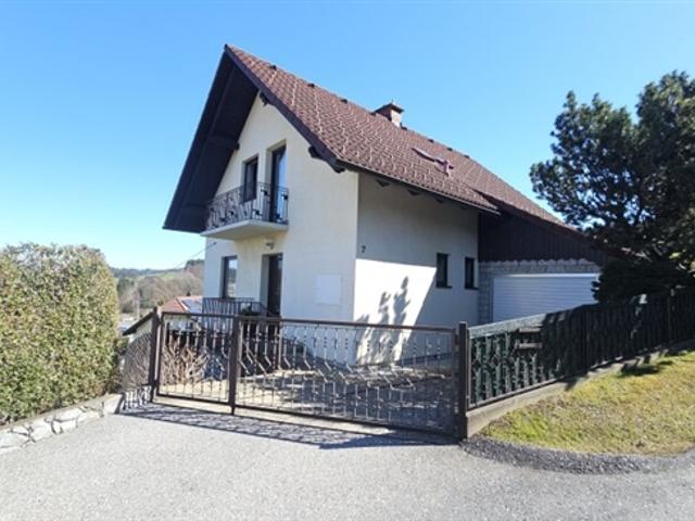 Sehr gepflegtes Einfamilienhaus mit Keller und Garage, Aussichtslage über Voitsberg Stadt
