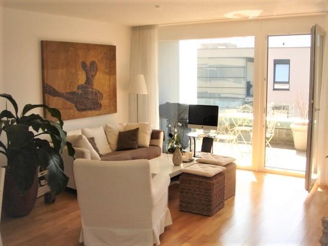 Sehr schöne 2 Zimmer Dachgeschoß Wohnung