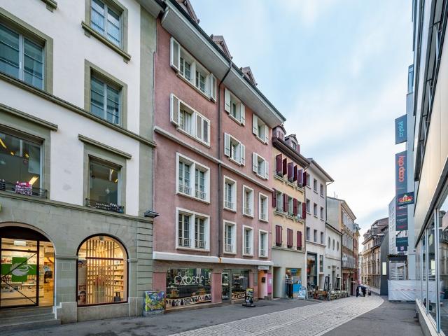 Sehr schöne 2,5 Zimmer Wohnung