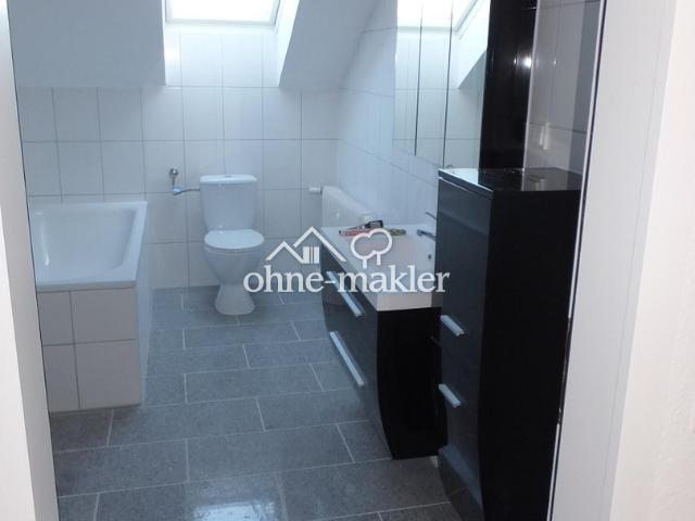 Sehr schöne 2,5 Zimmerwohnung für Junggebliebene