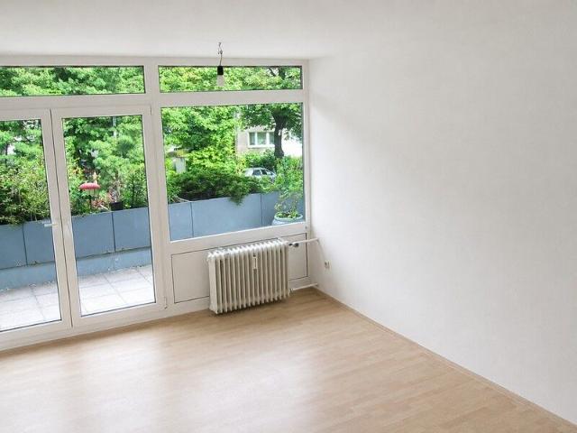 Sehr schöne Wohnung mit großer Terrasse