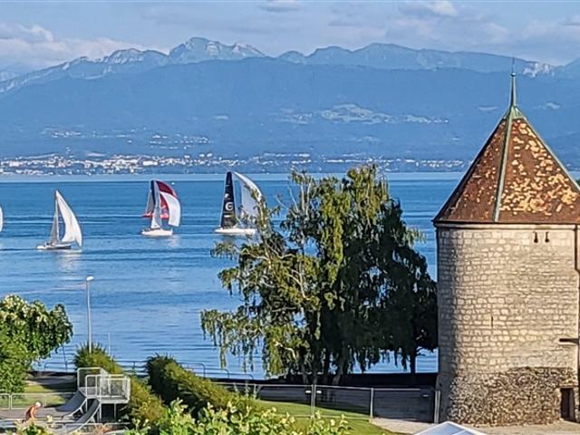Sehr schöne Wohnung mit Seeblick