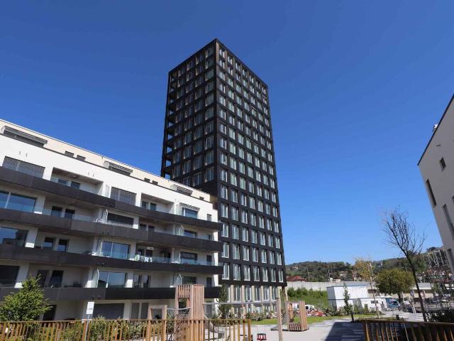 Sehr schöne Wohnung im 7. Stock mit ungehinderter Aussicht