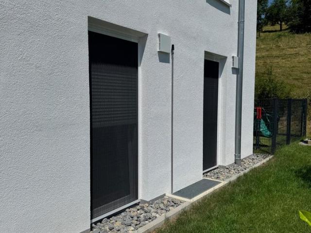 Sehr schöne, neue Wohnung mit großem Garten zu verkaufen