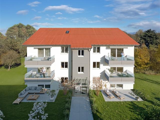 Sehr schöne renovierte Wohnung mit 3,5 Zimmern mit Garten
