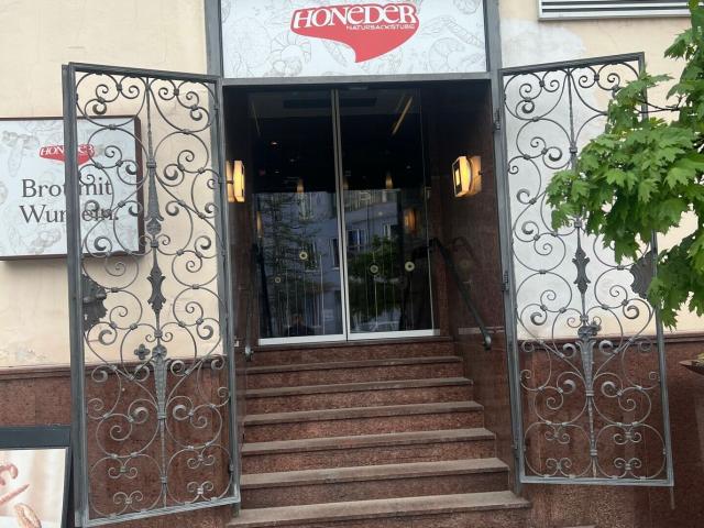 Sehr schönes Cafe/Bäckerei/Bistro keine Ablöse Ortszentrum