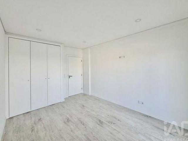 Seixal Setubal 103360225
