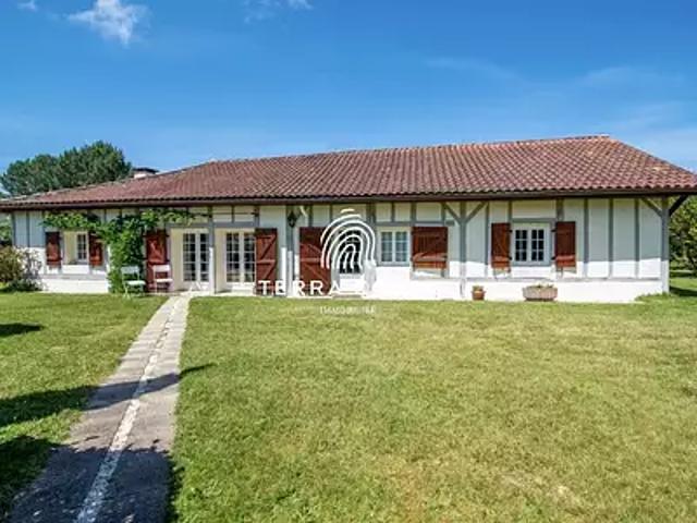 Seignosse 40510 Achat / Vente maison 7 pièces t7 piscine