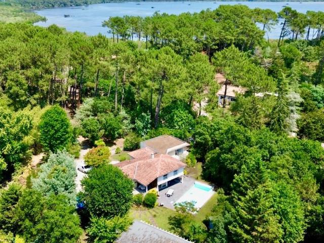 Seignosse Étang Blanc Villa de 220 m² avec maison d'amis, su 280m² Seignosse