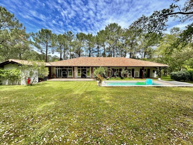 Seignosse Superbe Maison Familiale A L'abri Des Regards 223m² Seignosse