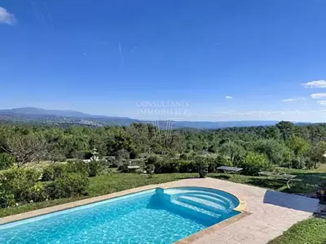 Seillans 83440 Achat / Vente maison 15 pièces t15 piscine