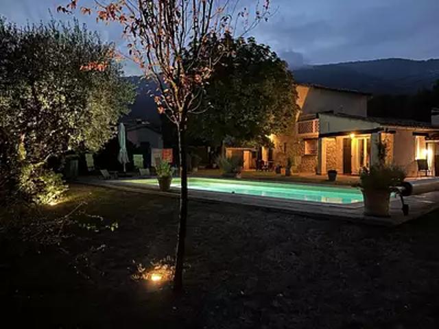 Seillans 83440 Achat / Vente maison 6 pièces t6 piscine