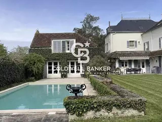 Seine Port 77240 Achat / Vente maison 9 pièces t9 piscine