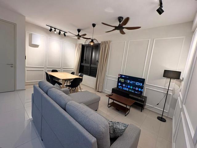 Seiring Residensi Subang 3rooms 2bath 2parking furnished