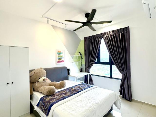 Seiring Residensi Near SEGi HELP University SMK Subang Bestari UiTM Puncak Perdana Brand New Unit