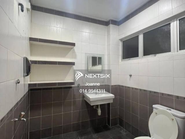 Sejati Walk Shop For Sale | Ground Floor Lot 105 652 sqft Tenanted with no contract expired Asking Price RM600,000