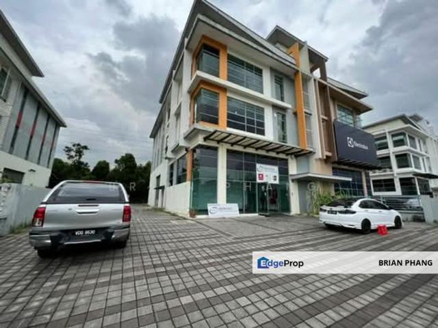 Seksyen 15, Tiong Nam industrial park with 3 storey semi D factory