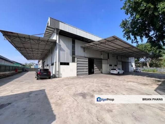 Seksyen 16 Shah Alam Single Storey Factory with 28' Ceiling for rent
