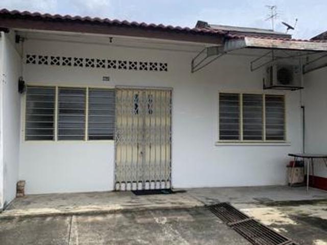 Seksyen 17 1 sty link house