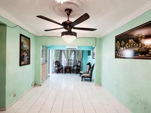 Seksyen 19 Shah Alam Below MV Facing OPEN Double Storey Terrace