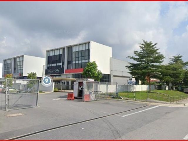 Seksyen 13 Bandar Baru Bangi 3 Storey Semi D Factory, Next to Highway, Easy Access & loading For Sale