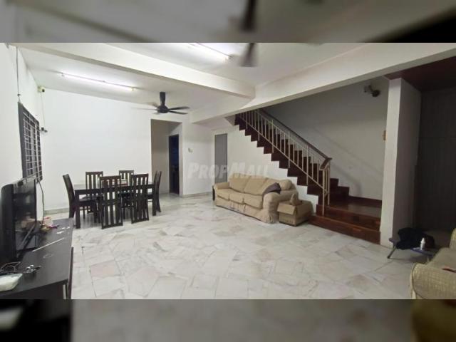 Seksyen 32, Kota Kemuning, Shah Alam: Fully Furnished