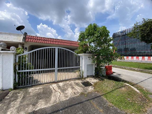 Seksyen 51A Petaling Jaya Single Storey Terrace For Sale