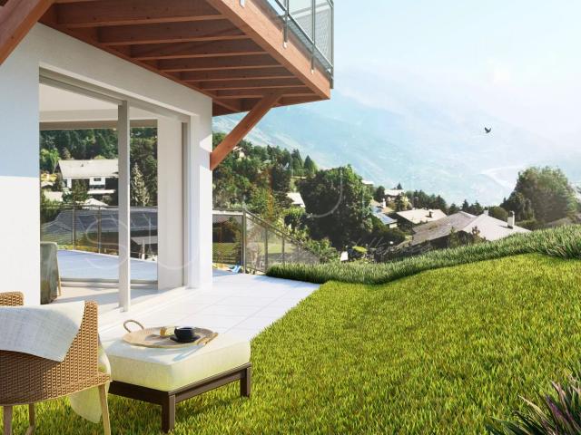 Selten – 3,5 Zimmer mit Panoramablick und privatem Garten